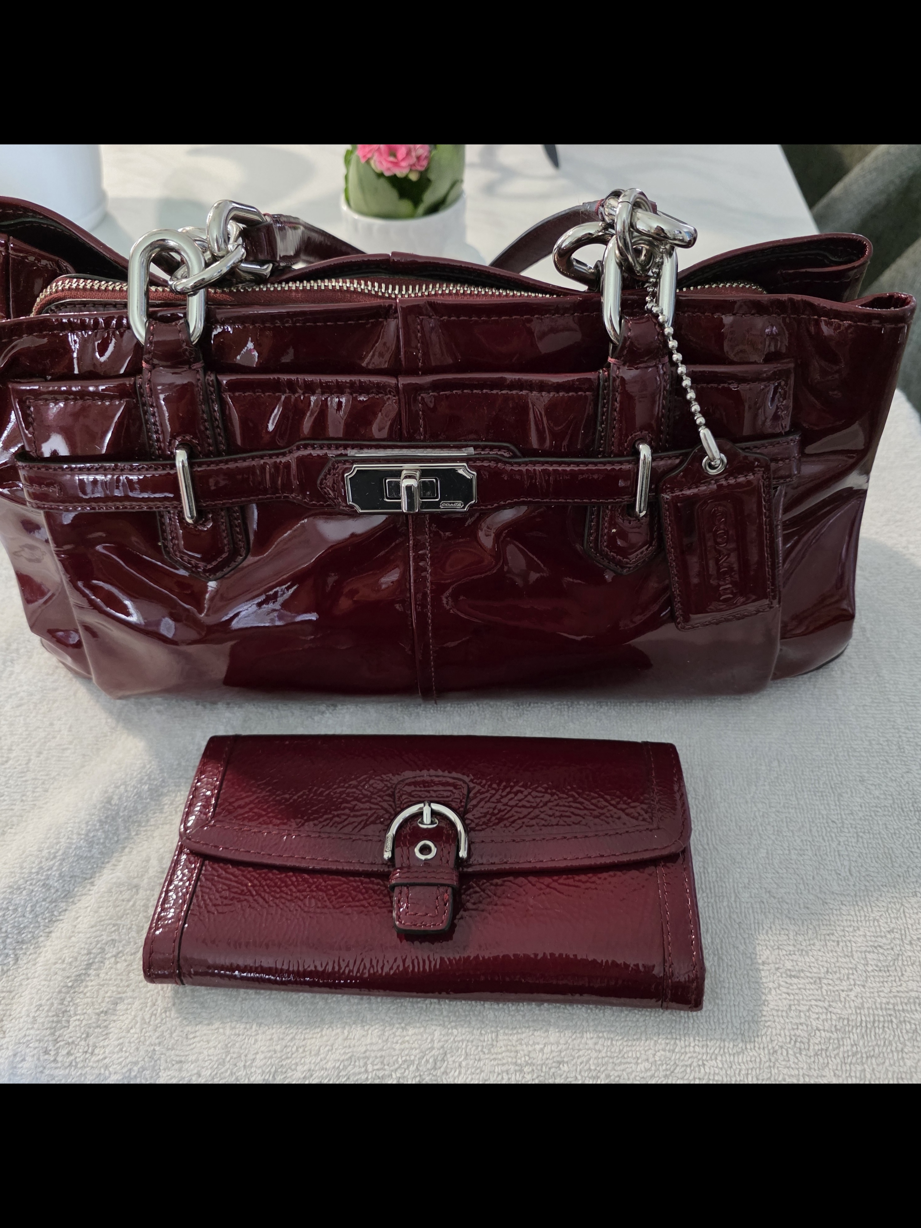 Coach Patent Leather Tote And Wallet - Wine